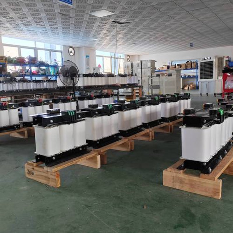 油浸式变压器在工业中的应用与发展趋势